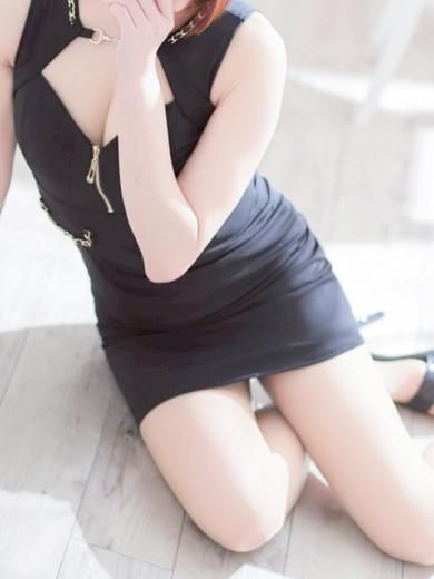 れい 長身スレンダー美女はドエロ